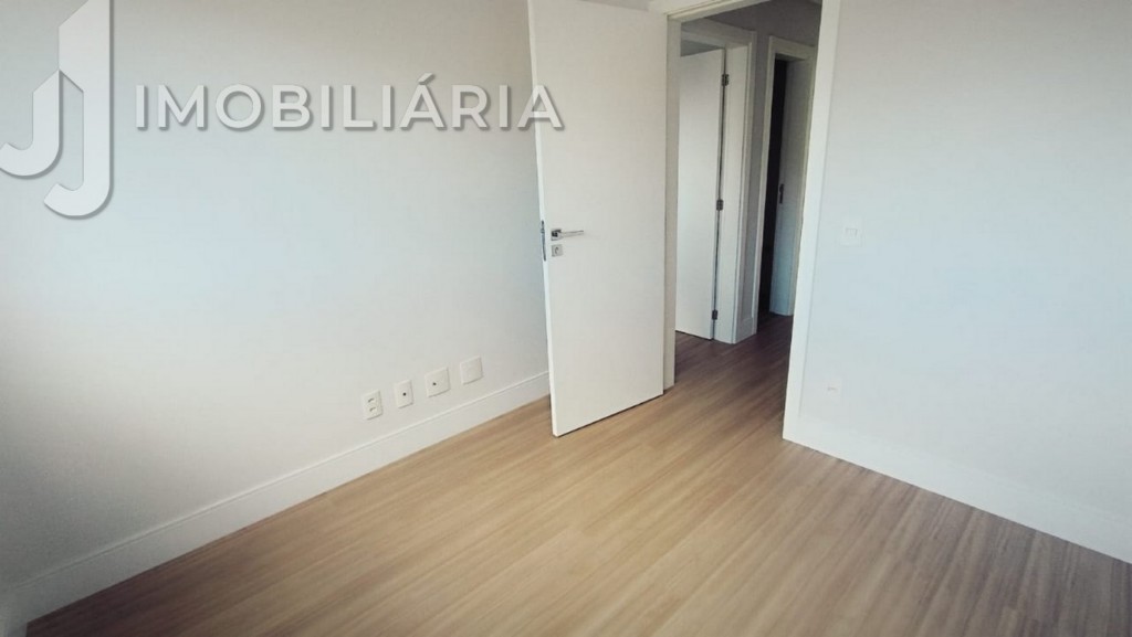 Apartamento para venda no Agronomica em Florianopolis com 220,92m² por R$ 2.103.000,00