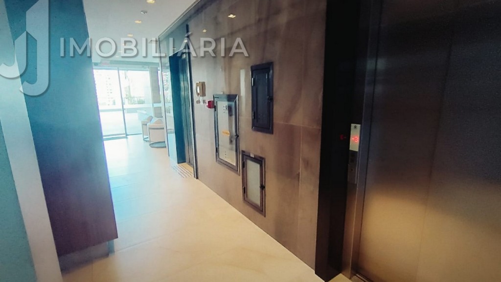 Apartamento para venda no Agronomica em Florianopolis com 220,92m² por R$ 2.103.000,00