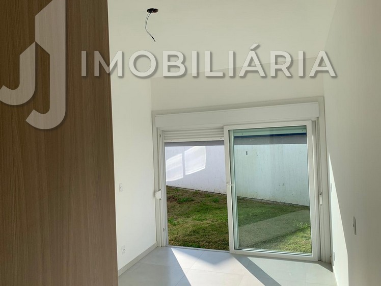 Casa Residencial para venda no Cachoeira do Bom Jesus em Florianopolis com 500m² por R$ 1.550.000,00 Casa Residencial para venda no Cachoeira do Bom Jesus em Florianopolis com 500m² por R$ 1.550.000,00