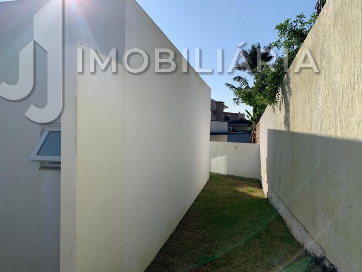 Casa Residencial para venda no Cachoeira do Bom Jesus em Florianopolis com 500m² por R$ 1.550.000,00 Casa Residencial para venda no Cachoeira do Bom Jesus em Florianopolis com 500m² por R$ 1.550.000,00