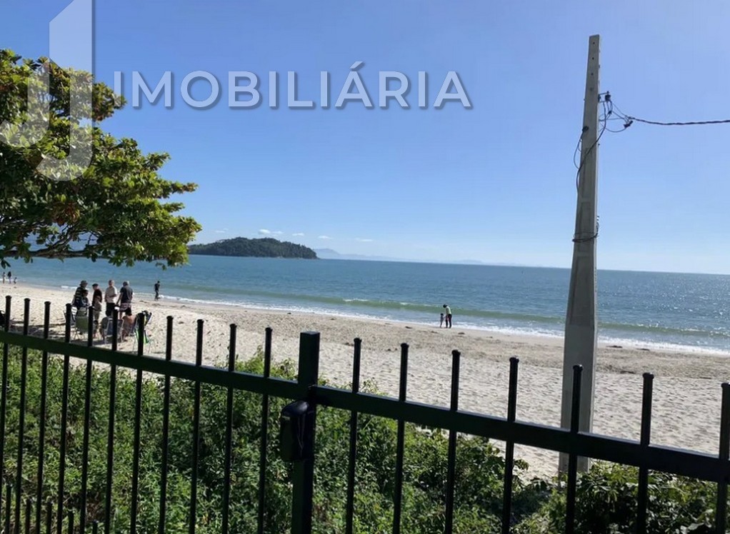 Apartamento para venda no Canasvieiras em Florianopolis com 80,44m² por R$ 1.150.000,00