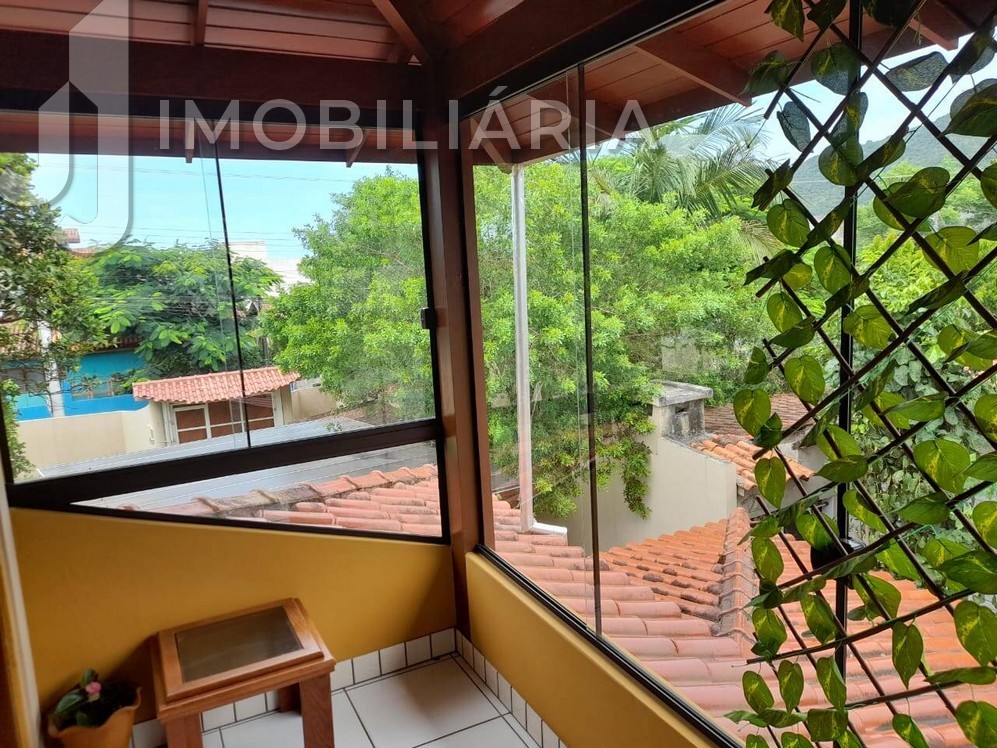 Casa Residencial para venda no Sao Joao do Rio Vermelho em Florianopolis com 450m² por R$ 950.000,00 Casa Residencial para venda no Sao Joao do Rio Vermelho em Florianopolis com 450m² por R$ 950.000,00