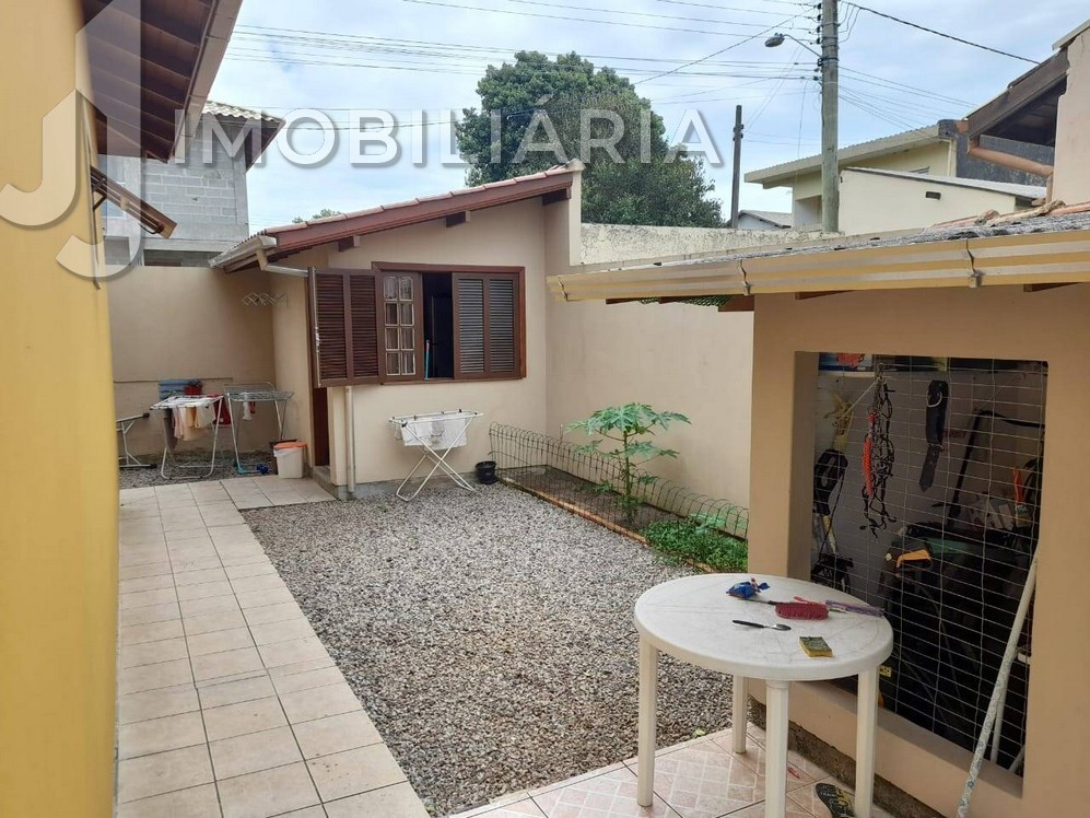 Casa Residencial para venda no Sao Joao do Rio Vermelho em Florianopolis com 450m² por R$ 950.000,00 Casa Residencial para venda no Sao Joao do Rio Vermelho em Florianopolis com 450m² por R$ 950.000,00