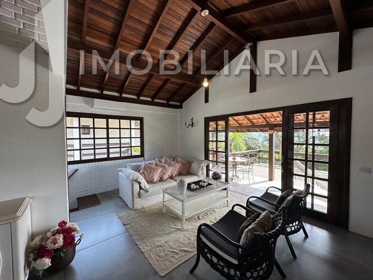 Casa Residencial para venda no Ingleses do Rio Vermelho em Florianopolis com 840m² por R$ 1.390.000,00