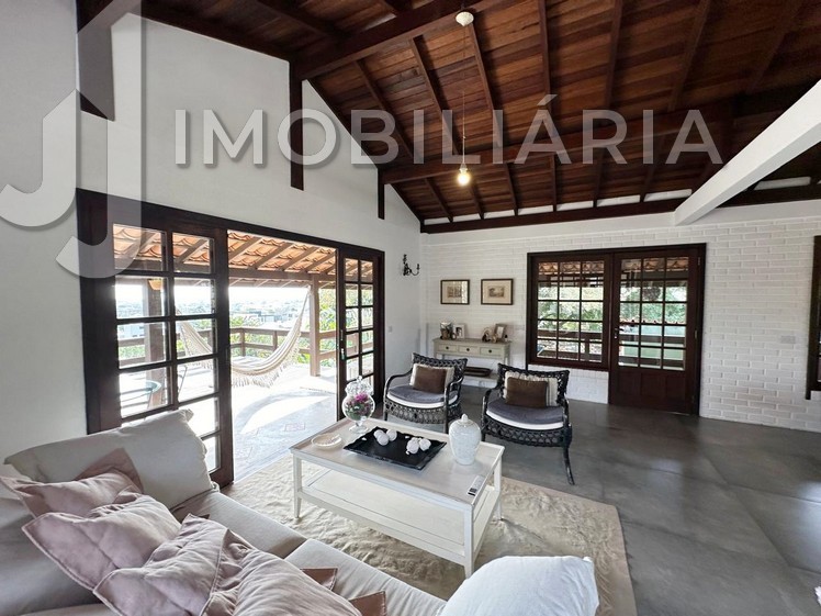 Casa Residencial para venda no Ingleses do Rio Vermelho em Florianopolis com 840m² por R$ 1.390.000,00