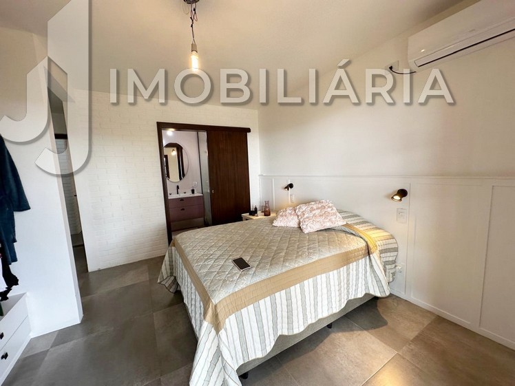 Casa Residencial para venda no Ingleses do Rio Vermelho em Florianopolis com 840m² por R$ 1.390.000,00