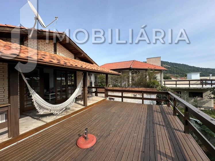 Casa Residencial para venda no Ingleses do Rio Vermelho em Florianopolis com 840m² por R$ 1.390.000,00