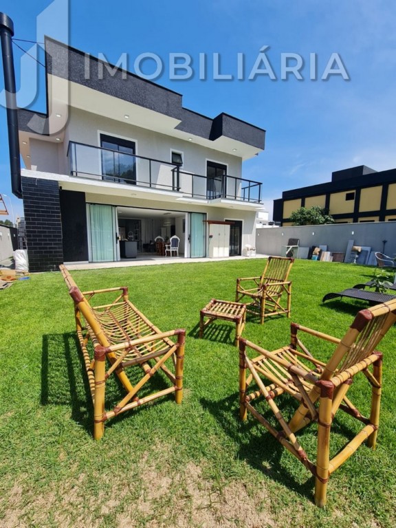 Casa Residencial para venda no Sao Joao do Rio Vermelho em Florianopolis com 420m² por R$ 1.800.000,00 Casa Residencial para venda no Sao Joao do Rio Vermelho em Florianopolis com 420m² por R$ 1.800.000,00