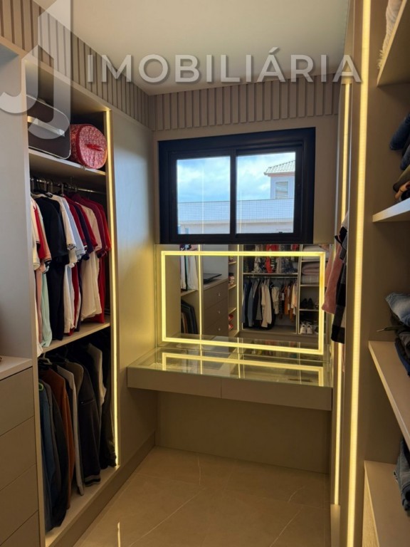 Casa Residencial para venda no Ingleses do Rio Vermelho em Florianopolis com 480m² por R$ 3.000.000,00