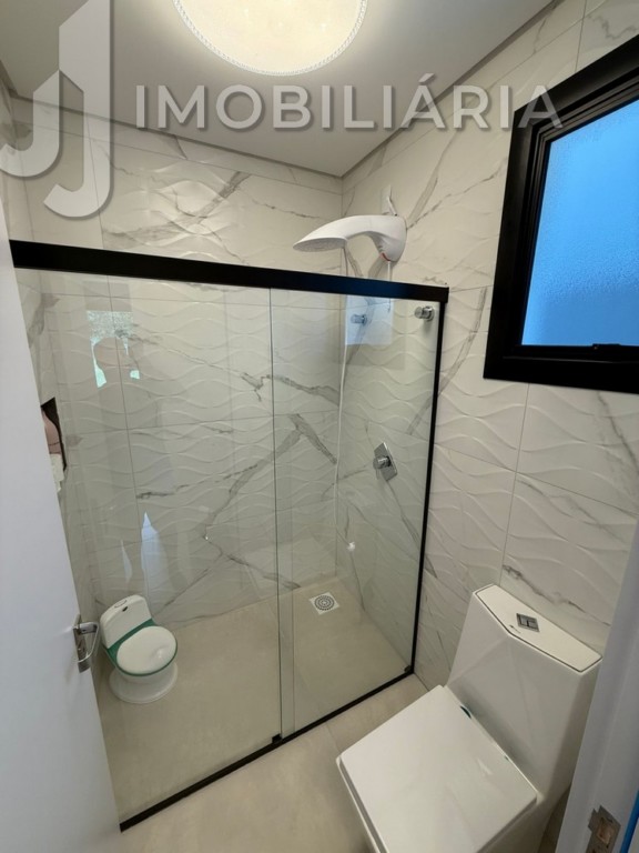 Casa Residencial para venda no Ingleses do Rio Vermelho em Florianopolis com 480m² por R$ 3.000.000,00