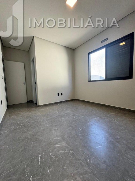 Casa Residencial para venda no Sao Joao do Rio Vermelho em Florianopolis com 199,12m² por R$ 670.000,00