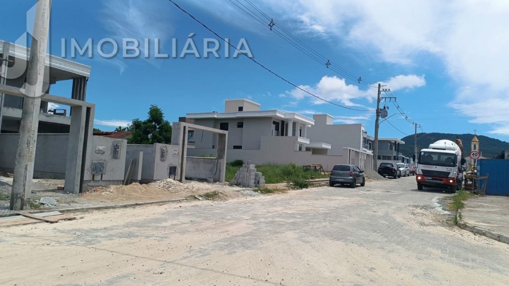 Terreno para venda no Ingleses do Rio Vermelho em Florianopolis com 386m² por R$ 570.000,00