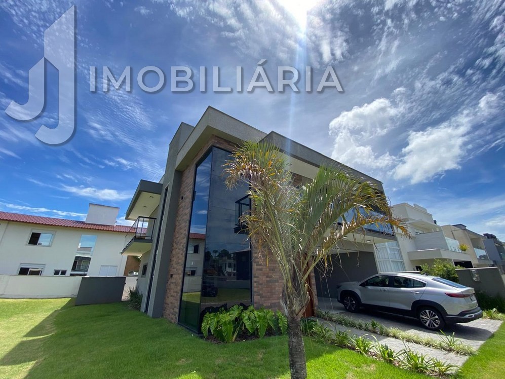Casa Residencial para venda no Sao Joao do Rio Vermelho em Florianopolis com 375m² por R$ 1.800.000,00 Casa Residencial para venda no Sao Joao do Rio Vermelho em Florianopolis com 375m² por R$ 1.800.000,00