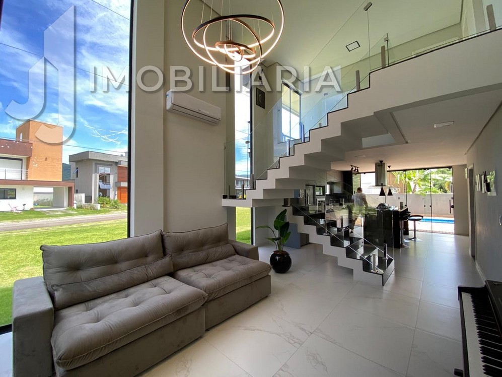 Casa Residencial para venda no Sao Joao do Rio Vermelho em Florianopolis com 375m² por R$ 1.800.000,00 Casa Residencial para venda no Sao Joao do Rio Vermelho em Florianopolis com 375m² por R$ 1.800.000,00