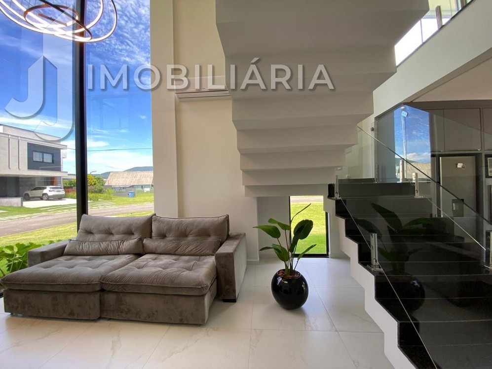 Casa Residencial para venda no Sao Joao do Rio Vermelho em Florianopolis com 375m² por R$ 1.800.000,00 Casa Residencial para venda no Sao Joao do Rio Vermelho em Florianopolis com 375m² por R$ 1.800.000,00