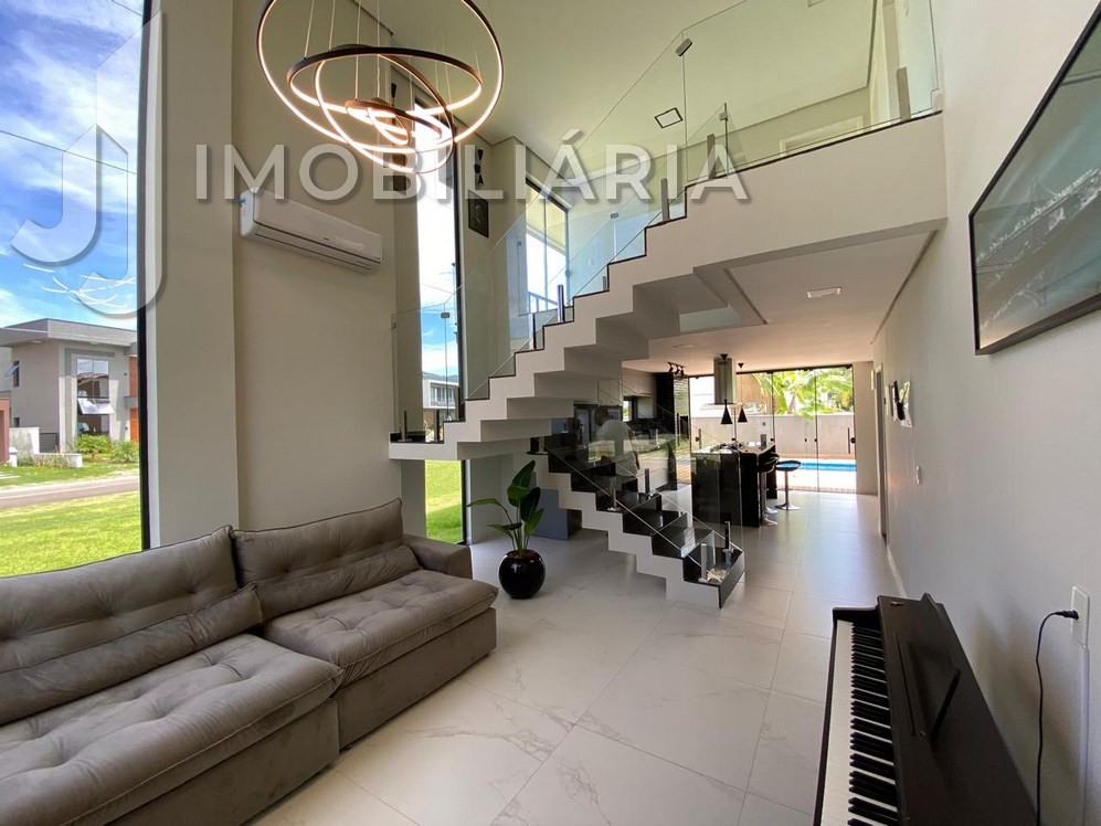 Casa Residencial para venda no Sao Joao do Rio Vermelho em Florianopolis com 375m² por R$ 1.800.000,00 Casa Residencial para venda no Sao Joao do Rio Vermelho em Florianopolis com 375m² por R$ 1.800.000,00