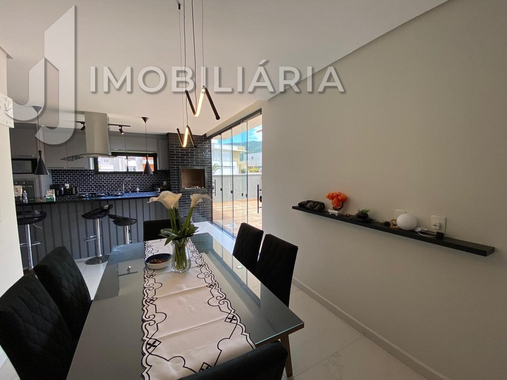 Casa Residencial para venda no Sao Joao do Rio Vermelho em Florianopolis com 375m² por R$ 1.800.000,00 Casa Residencial para venda no Sao Joao do Rio Vermelho em Florianopolis com 375m² por R$ 1.800.000,00