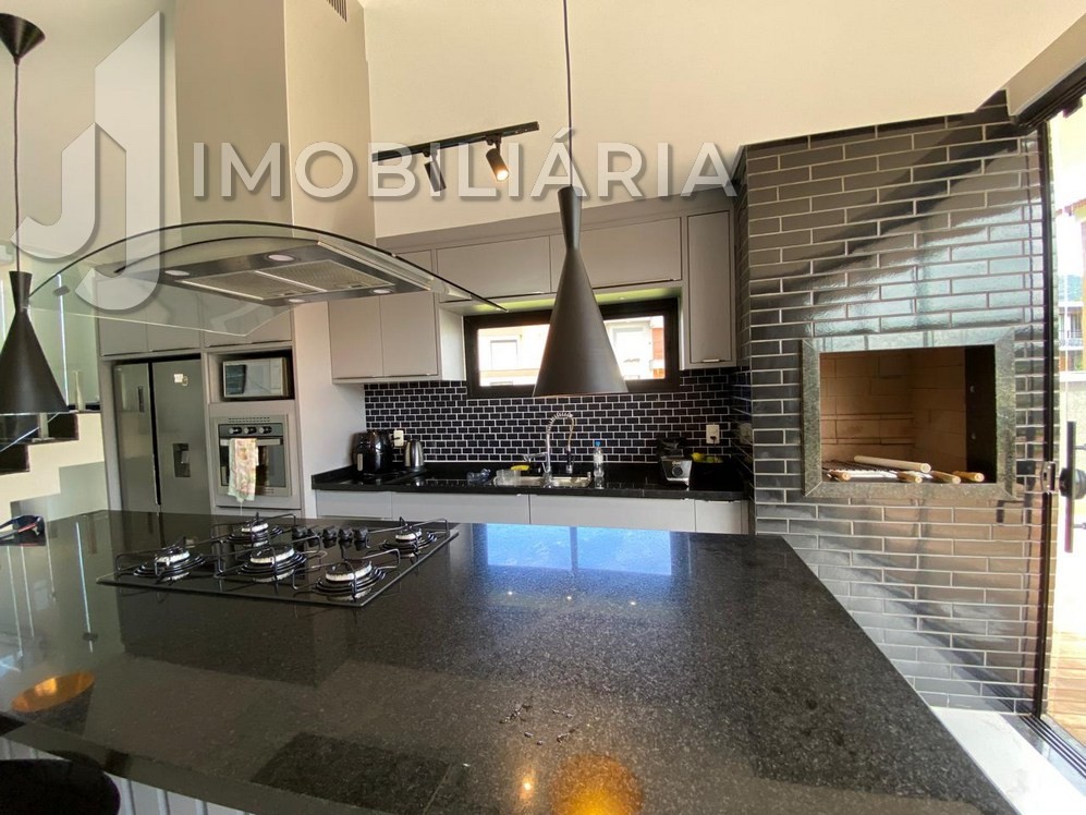 Casa Residencial para venda no Sao Joao do Rio Vermelho em Florianopolis com 375m² por R$ 1.800.000,00 Casa Residencial para venda no Sao Joao do Rio Vermelho em Florianopolis com 375m² por R$ 1.800.000,00