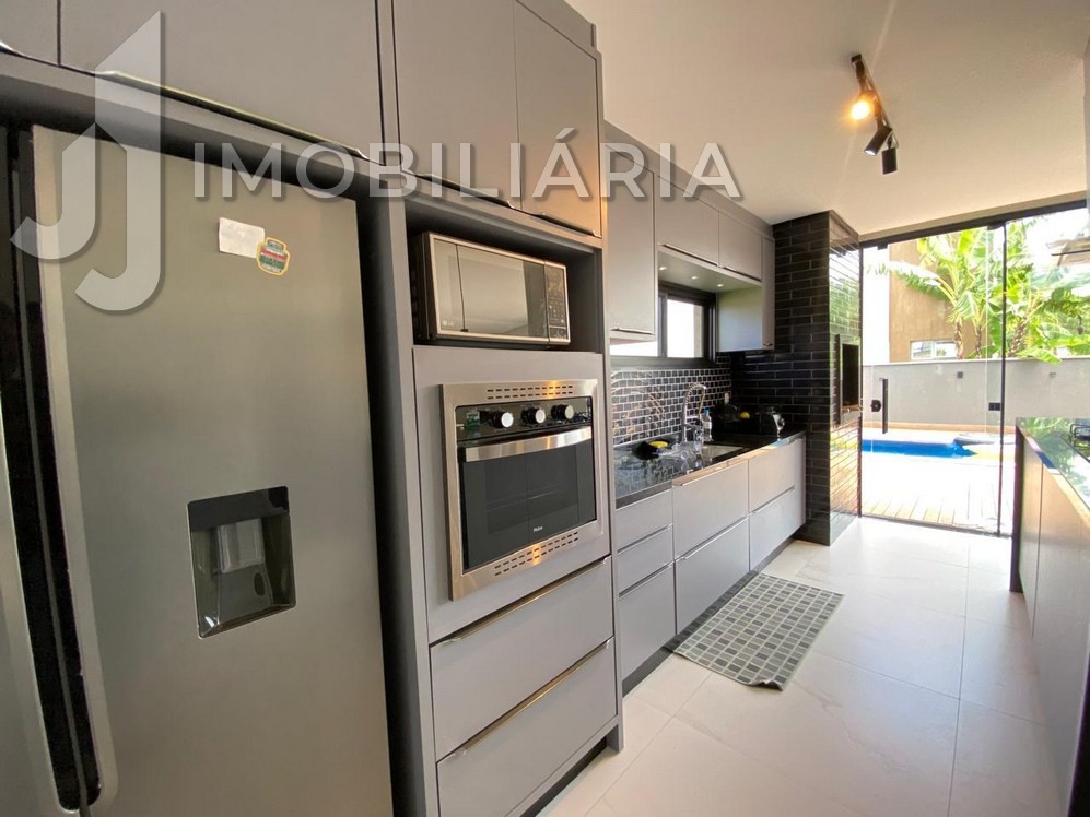 Casa Residencial para venda no Sao Joao do Rio Vermelho em Florianopolis com 375m² por R$ 1.800.000,00 Casa Residencial para venda no Sao Joao do Rio Vermelho em Florianopolis com 375m² por R$ 1.800.000,00