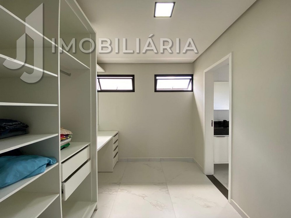 Casa Residencial para venda no Sao Joao do Rio Vermelho em Florianopolis com 375m² por R$ 1.800.000,00 Casa Residencial para venda no Sao Joao do Rio Vermelho em Florianopolis com 375m² por R$ 1.800.000,00