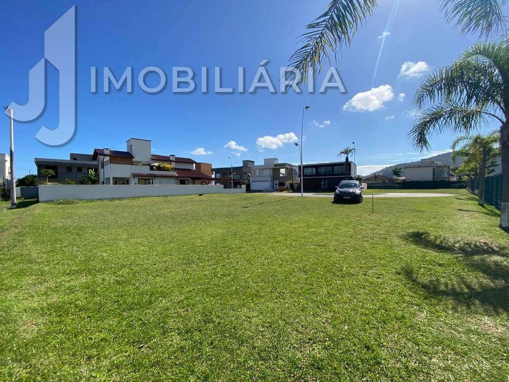 Casa Residencial para venda no Sao Joao do Rio Vermelho em Florianopolis com 375m² por R$ 1.800.000,00 Casa Residencial para venda no Sao Joao do Rio Vermelho em Florianopolis com 375m² por R$ 1.800.000,00