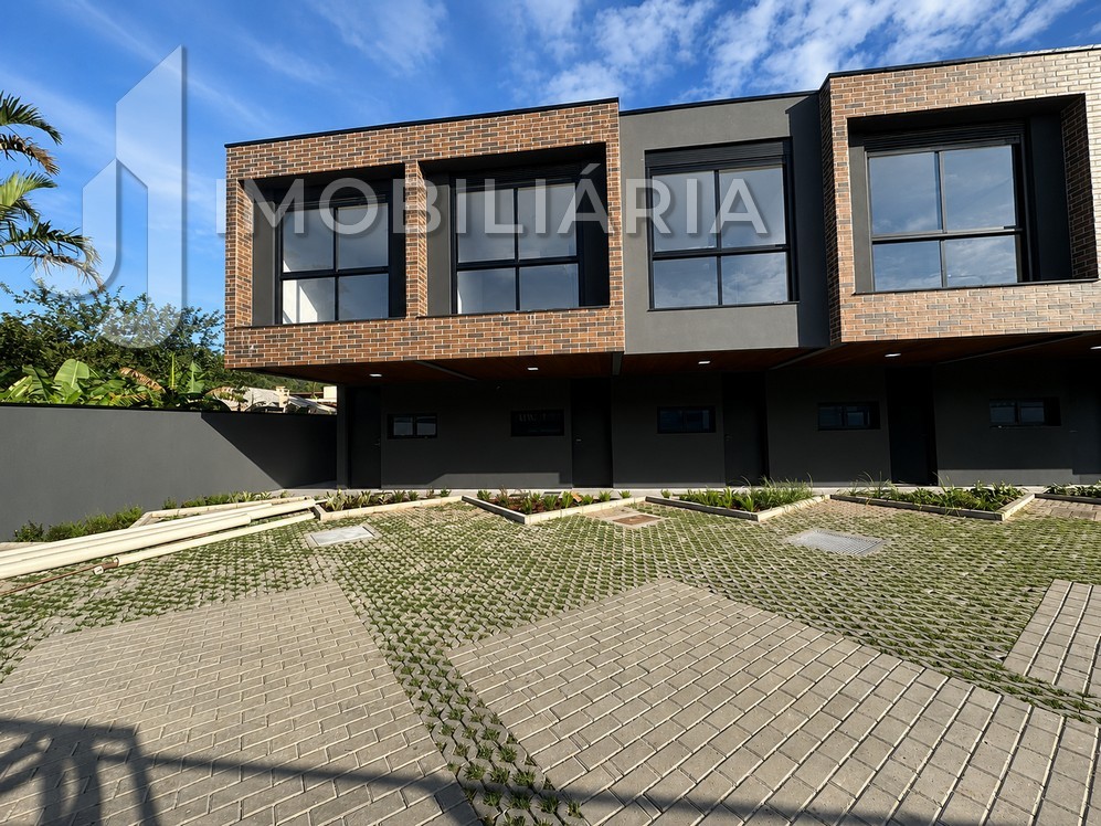 Casa Residencial para venda no Cachoeira do Bom Jesus em Florianopolis com 104m² por R$ 697.000,00