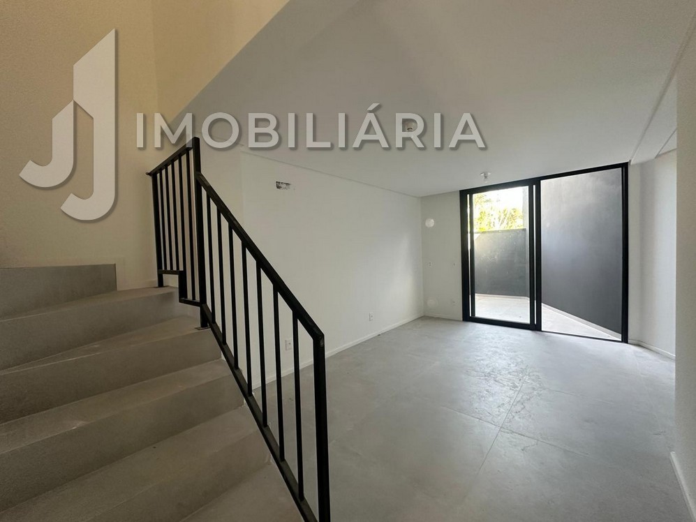 Casa Residencial para venda no Cachoeira do Bom Jesus em Florianopolis com 104m² por R$ 697.000,00