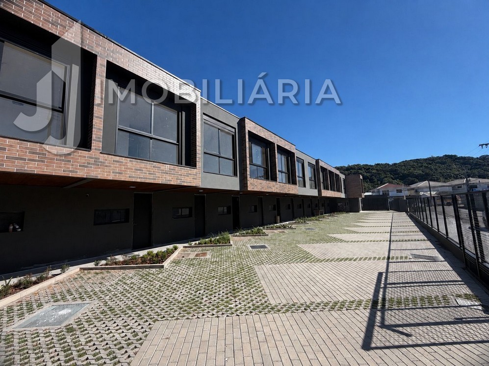 Casa Residencial para venda no Cachoeira do Bom Jesus em Florianopolis com 104m² por R$ 697.000,00