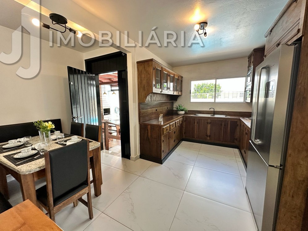 Casa Residencial para venda no Ingleses do Rio Vermelho em Florianopolis com 450m² por R$ 1.899.000,00 Casa Residencial para venda no Ingleses do Rio Vermelho em Florianopolis com 450m² por R$ 1.899.000,00