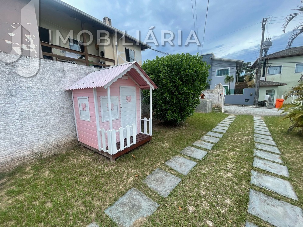 Casa Residencial para venda no Ingleses do Rio Vermelho em Florianopolis com 500m² por R$ 860.000,00 Casa Residencial para venda no Ingleses do Rio Vermelho em Florianopolis com 500m² por R$ 860.000,00
