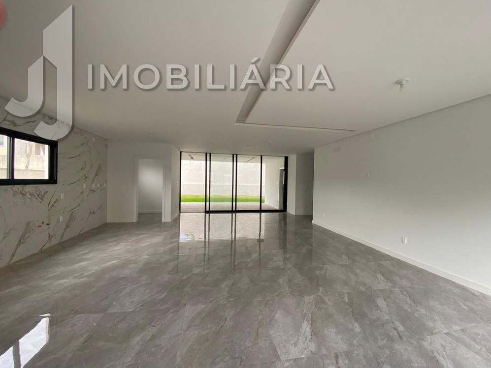 Casa Residencial para venda no Ingleses do Rio Vermelho em Florianopolis com 390m² por R$ 2.600.000,00
