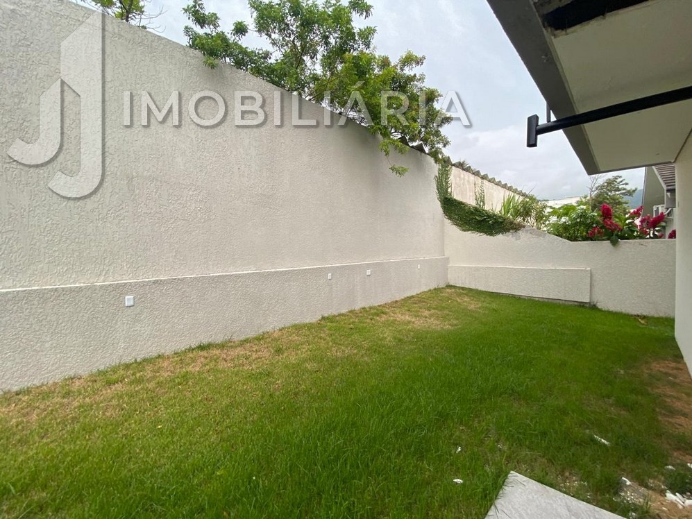 Casa Residencial para venda no Ingleses do Rio Vermelho em Florianopolis com 390m² por R$ 2.600.000,00