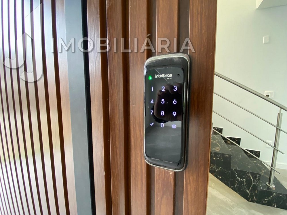 Casa Residencial para venda no Ingleses do Rio Vermelho em Florianopolis com 390m² por R$ 2.600.000,00