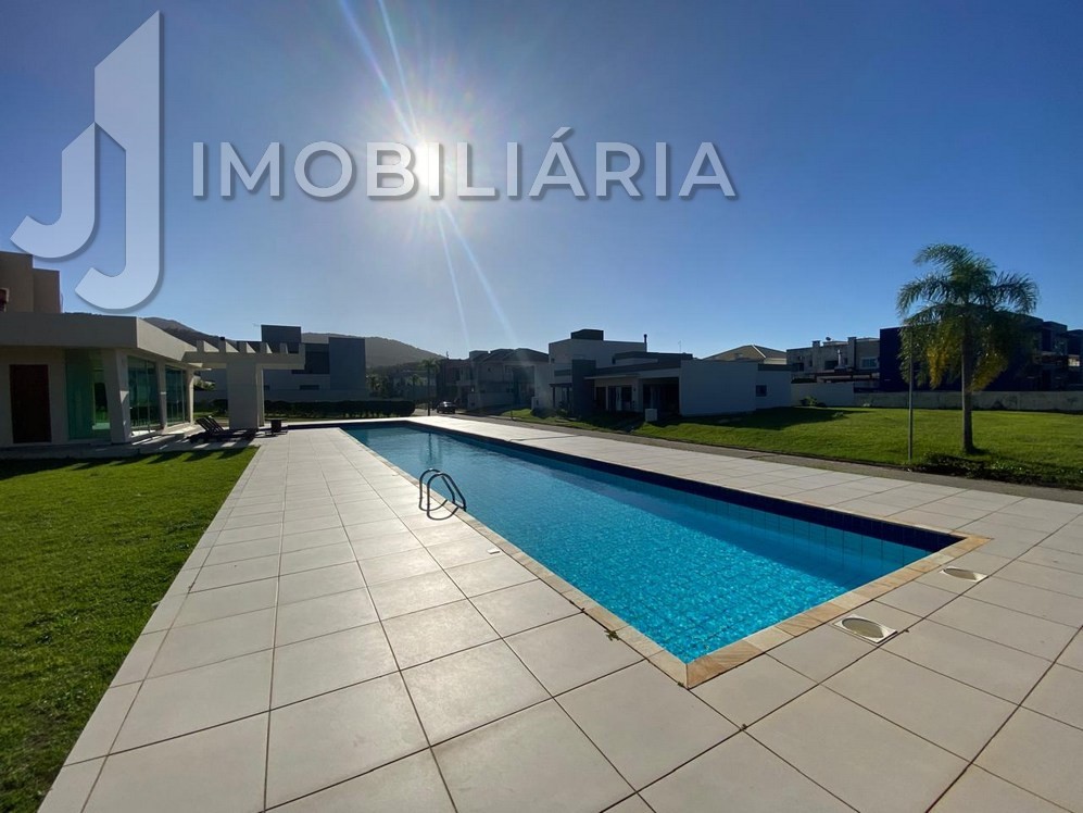 Casa Residencial para venda no Ingleses do Rio Vermelho em Florianopolis com 390m² por R$ 2.600.000,00