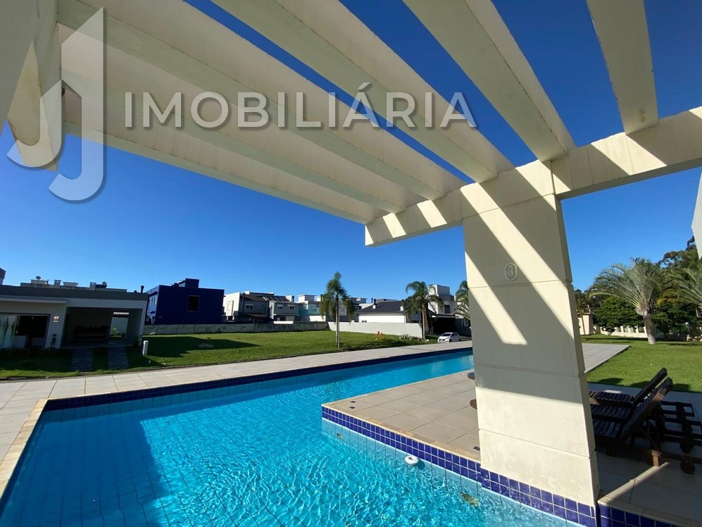 Casa Residencial para venda no Ingleses do Rio Vermelho em Florianopolis com 390m² por R$ 2.600.000,00