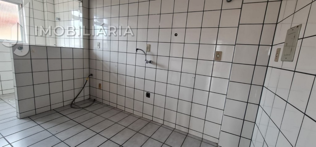 Apartamento para locacao no Ingleses do Rio Vermelho em Florianopolis com 77m² por R$ 3.300,00