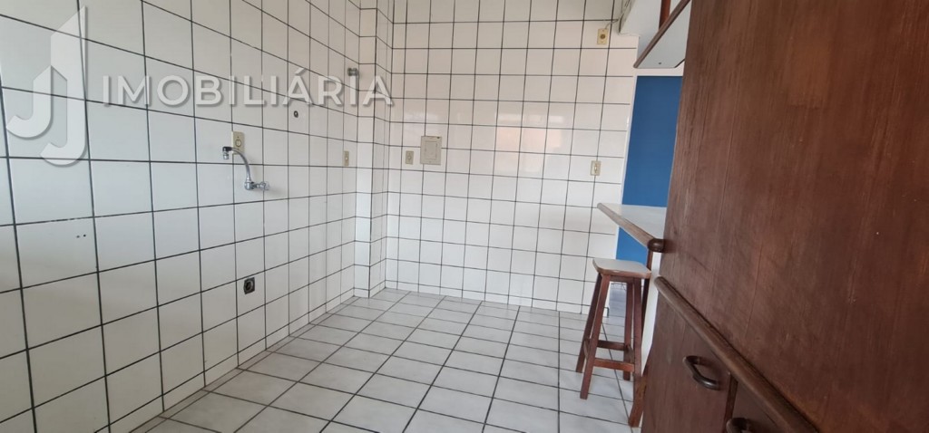 Apartamento para locacao no Ingleses do Rio Vermelho em Florianopolis com 77m² por R$ 3.300,00