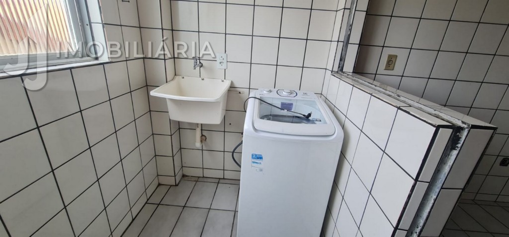 Apartamento para locacao no Ingleses do Rio Vermelho em Florianopolis com 77m² por R$ 3.300,00