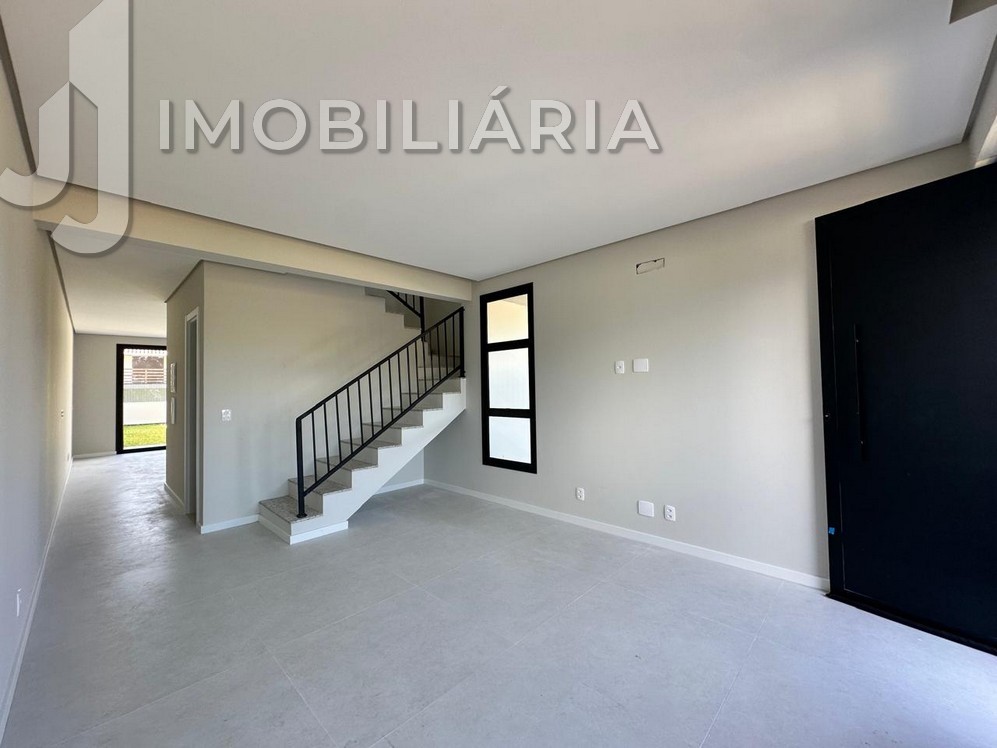 Casa Residencial para venda no Sao Joao do Rio Vermelho em Florianopolis com 191,75m² por R$ 850.000,00