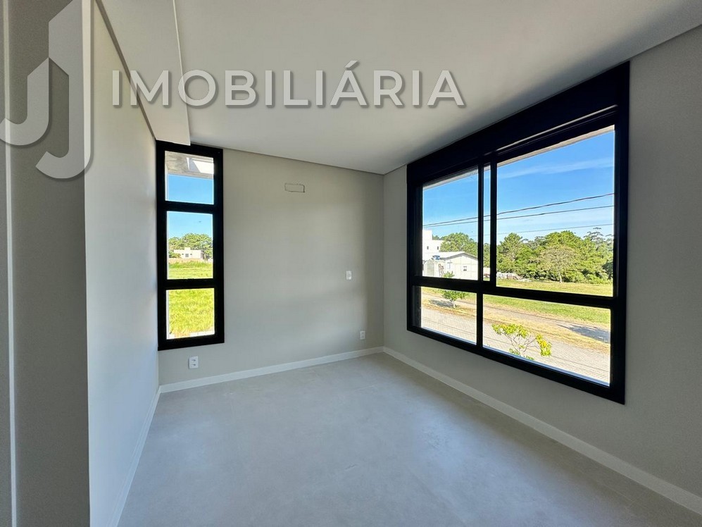 Casa Residencial para venda no Sao Joao do Rio Vermelho em Florianopolis com 191,75m² por R$ 850.000,00