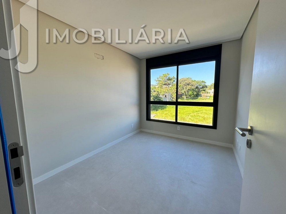 Casa Residencial para venda no Sao Joao do Rio Vermelho em Florianopolis com 191,75m² por R$ 850.000,00