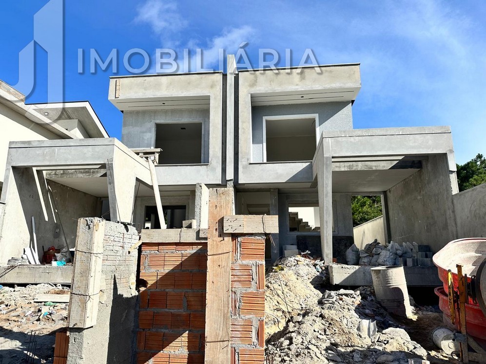 Casa Residencial para venda no Sao Joao do Rio Vermelho em Florianopolis com 209m² por R$ 937.000,00