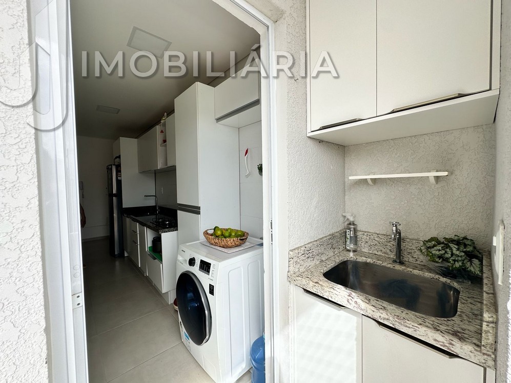 Apartamento para venda no Ingleses do Rio Vermelho em Florianopolis com 77m² por R$ 650.000,00