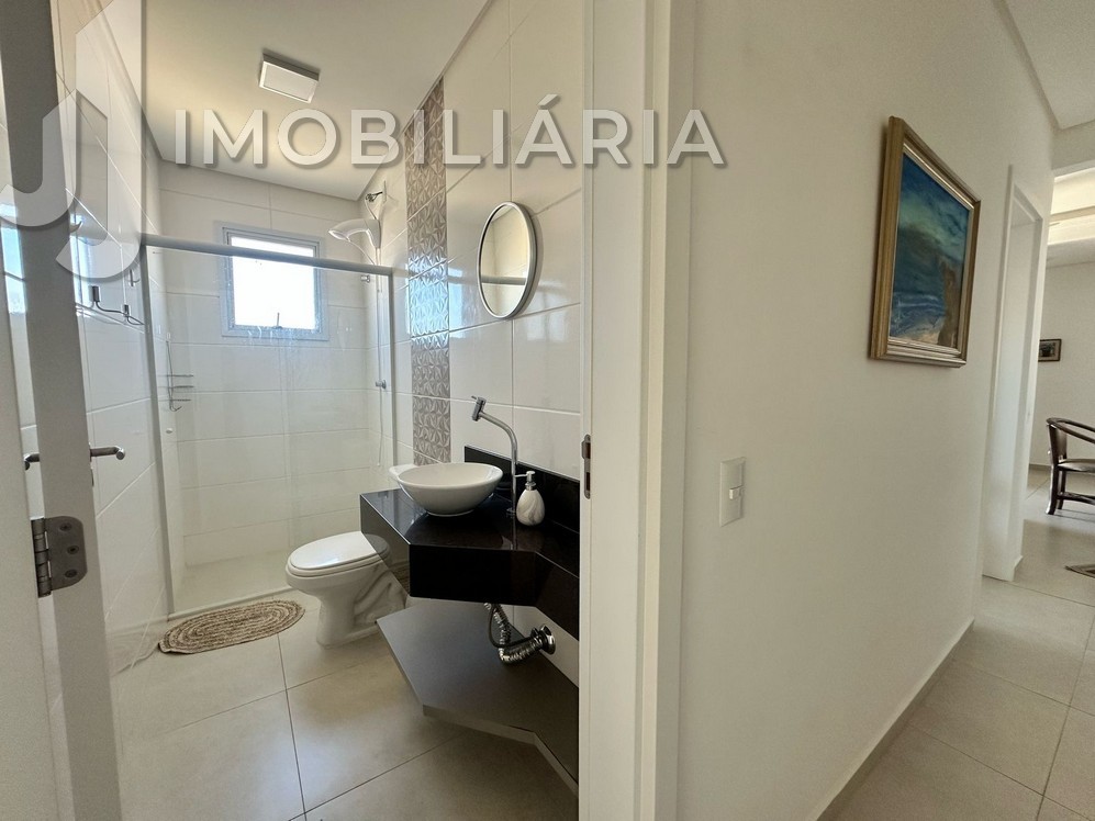 Apartamento para venda no Ingleses do Rio Vermelho em Florianopolis com 70m² por R$ 535.000,00