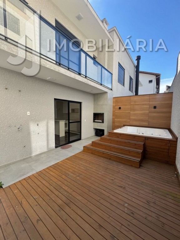 Casa Residencial para venda no Ingleses do Rio Vermelho em Florianopolis com 170m² por R$ 1.100.000,00