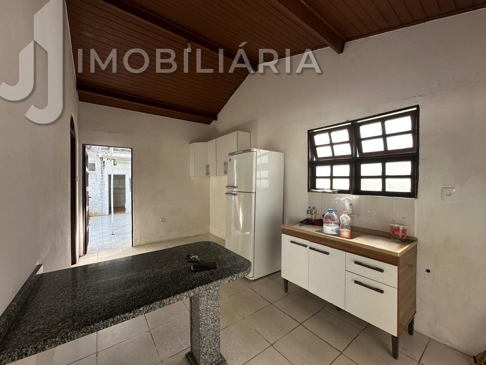 Casa Residencial para venda no Ingleses do Rio Vermelho em Florianopolis com 392m² por R$ 650.000,00