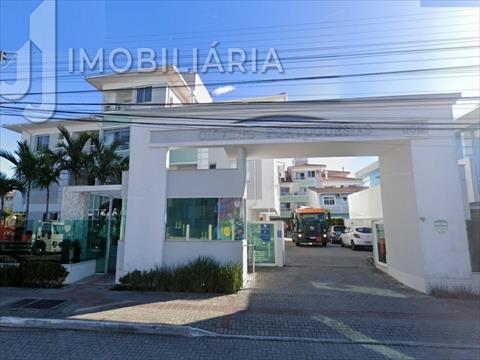 Apartamento para locacao no Canasvieiras em Florianopolis com 77m² por R$ 4.500,00