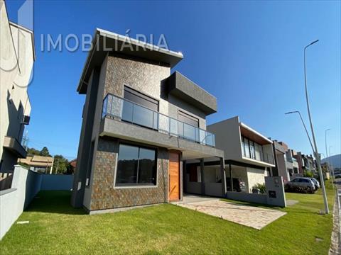Casa Residencial para venda no Sao Joao do Rio Vermelho em Florianopolis com 420m² por R$ 1.910.000,00