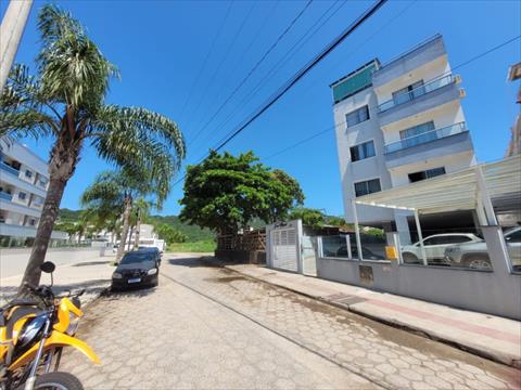 Apartamento para locacao no Ingleses do Rio Vermelho em Florianopolis com 82m² por R$ 0,00