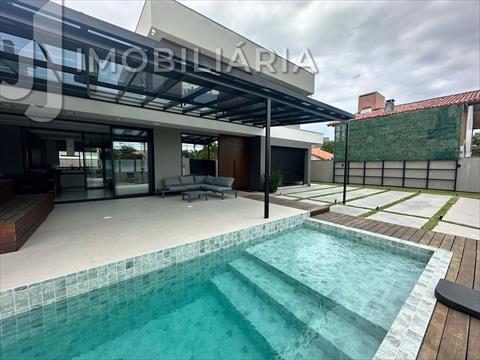 Casa Residencial para venda no Ingleses do Rio Vermelho em Florianopolis com 561m² por R$ 3.970.000,00